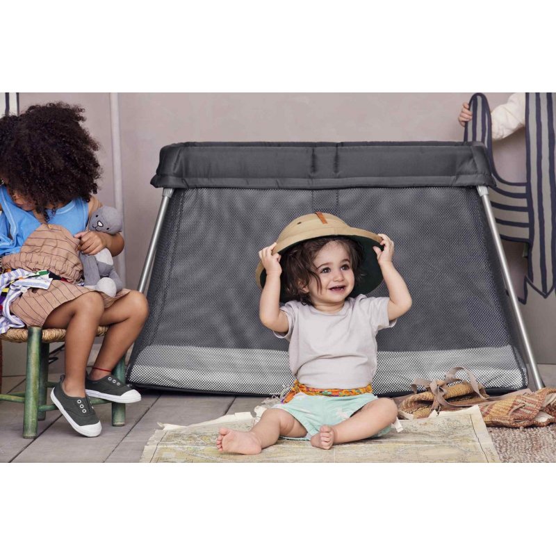 BabyBjorn Travel Crib Easy Go black Anatello