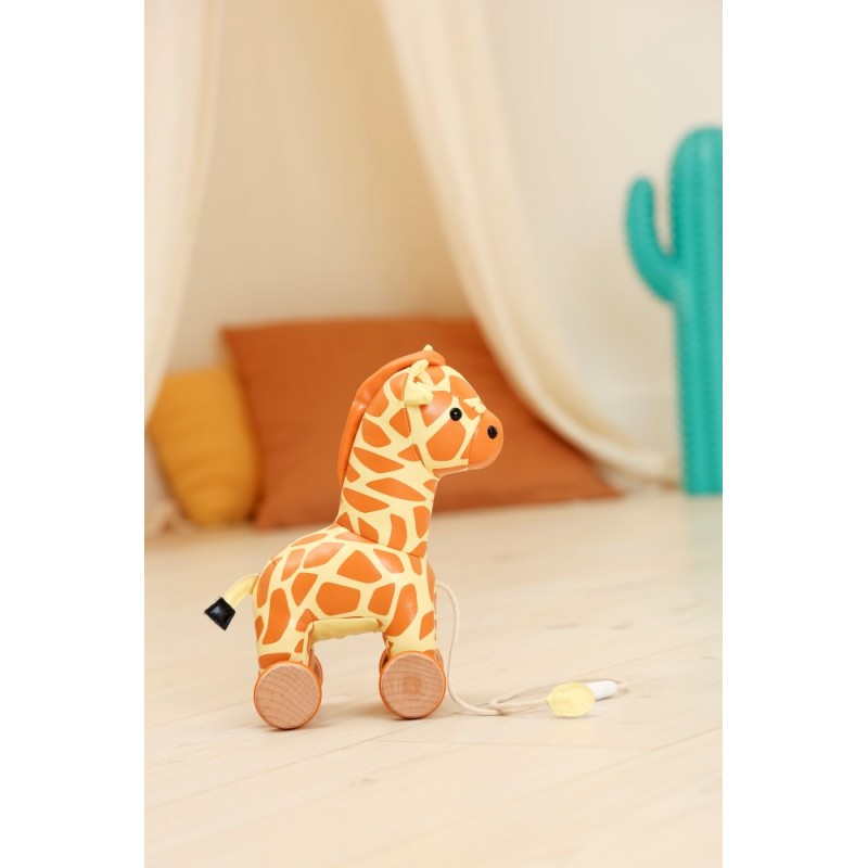 Gina the pull along giraffe