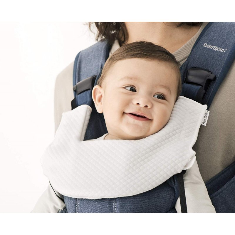 BabyBjorn Teething Bib for Baby Carrier One White