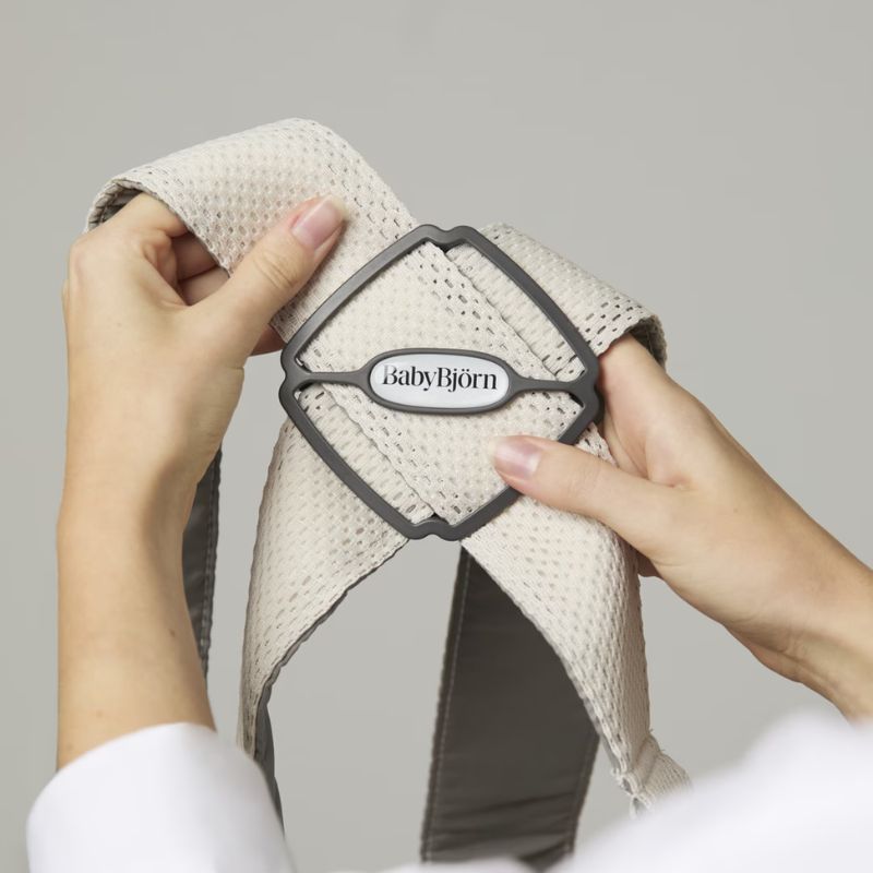 BabyBjorn Mini 3D Mesh Μάρσιπος 3.2–11kg Cream