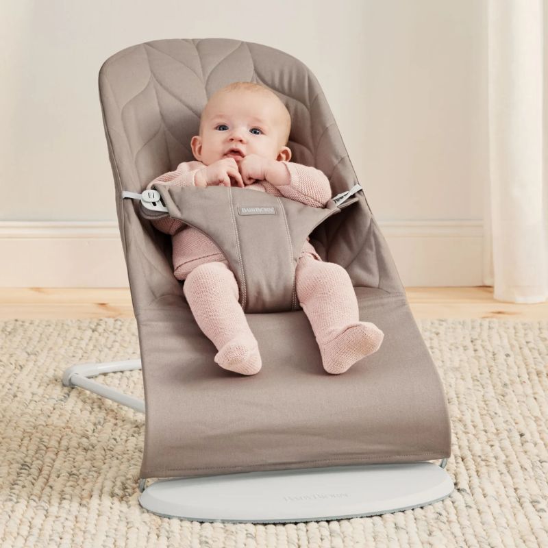 BabyBjorn Bliss Ρηλάξ Από Ύφασμα Πετάλ Quilt Sand Grey