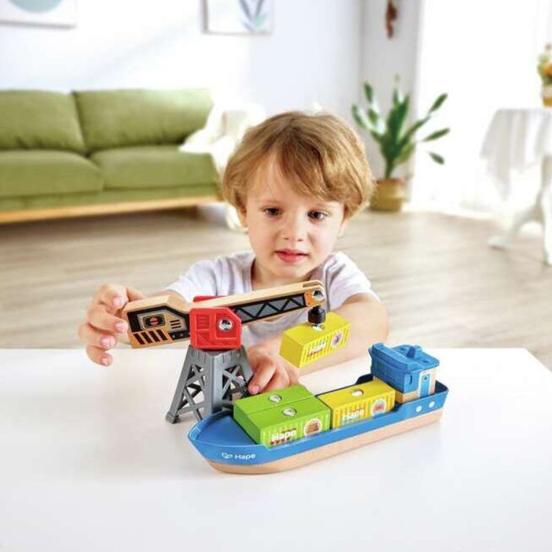 Hape Railway Ξύλινο Πλοίο Με Γερανό Για 3+ Ετών Cargo Ship & Crane