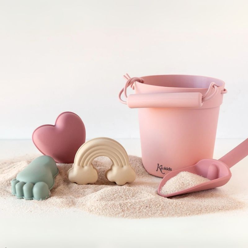 Kiokids Σιλικονούχο Σετ Με Κουβαδάκι Για Παραλία 5 τμχ Για 18+ Μηνών Pink