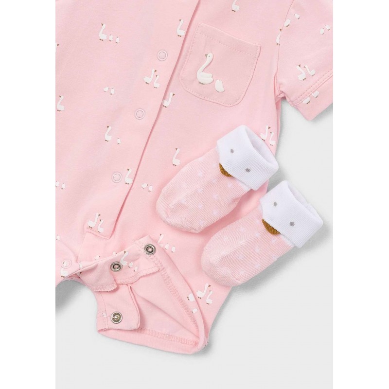 Mayoral Better Cotton Βρεφικό Σετ Δώρου Κοντομάνικο Φορμάκι, Σαλιάρα Και Καλτσάκια 4 τμχ Ροζ Μπεμπέ 26-01727-082