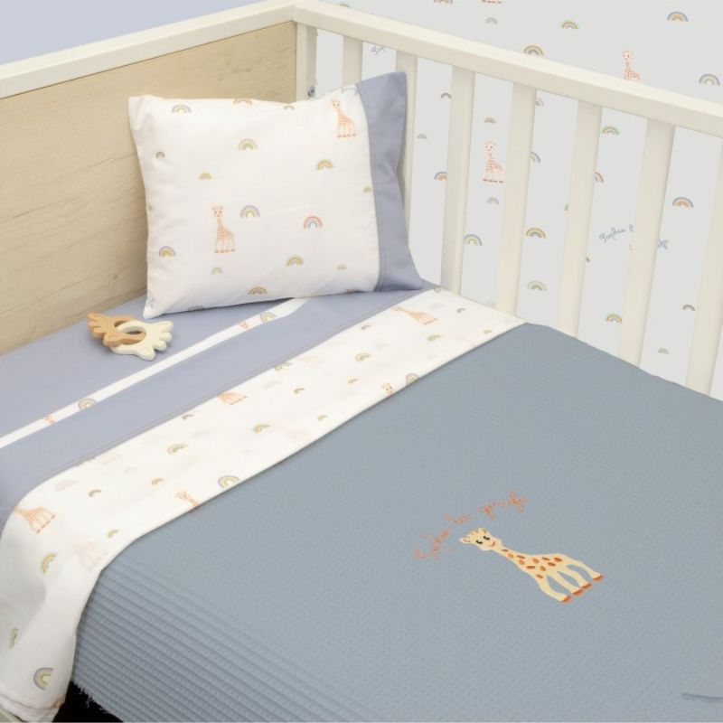 Sophie La Girafe Πικέ Κουβέρτα Αγκαλιάς 75cm * 95cm Σχ. 501 Μπλε-Γκρι