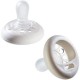 Tommee Tippee Breastlike Σετ Σιλικονούχες Ορθοδοντικές Πιπίλες 2 τμχ Για 0-6 Μηνών White