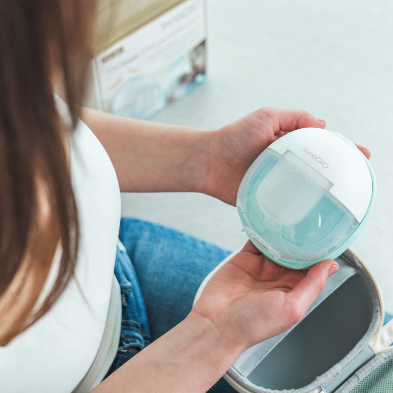 INNOGIO ΦΟΡΗΤΟ ΘΕΡΜΑΙΝΟΜΕΝΟ ΘΗΛΑΣΤΡΟ - GIO PREMIUM WARM WEREBLE ELECTRIC BREAST PUMP