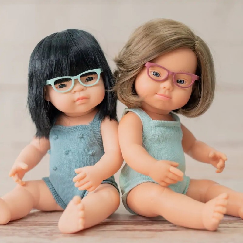 ΚΟΥΚΛΑ ASIAN GIRL ΜΕ ΓΥΑΛΙΑ 38 CM