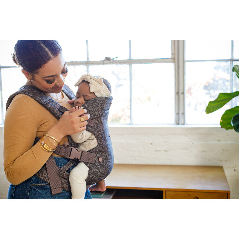 Infantino Flip 4-in-1 Convertible Carrier Leopard Μάρσιπος 4 Θέσεων