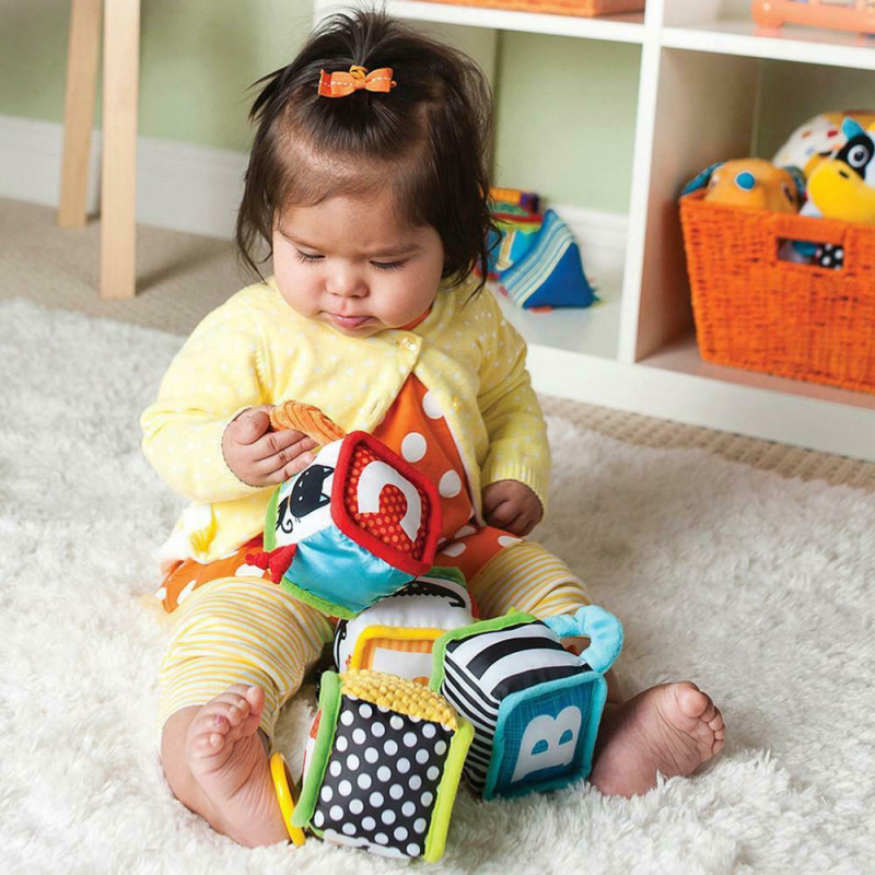 Infantino Discover & Play Soft Blocks Μαλακοί Κύβοι Δραστηριοτήτων 4τμχ