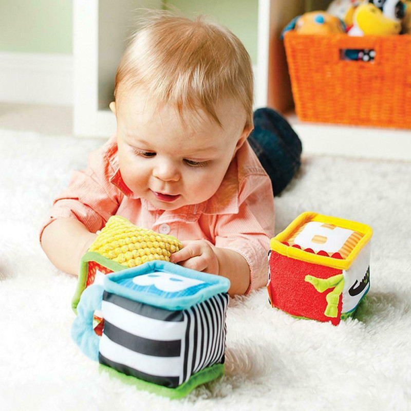 Infantino Discover & Play Soft Blocks Μαλακοί Κύβοι Δραστηριοτήτων 4τμχ
