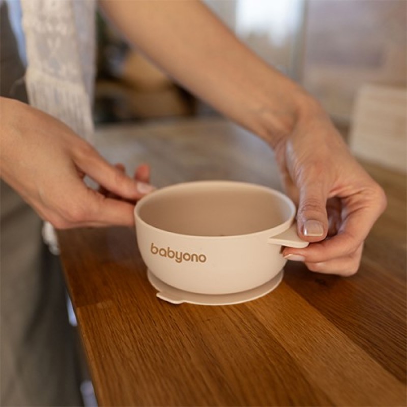 BabyOno: Μπολ σιλικόνης με λαβές, καπάκι & βάση με βεντούζα - Μπεζ