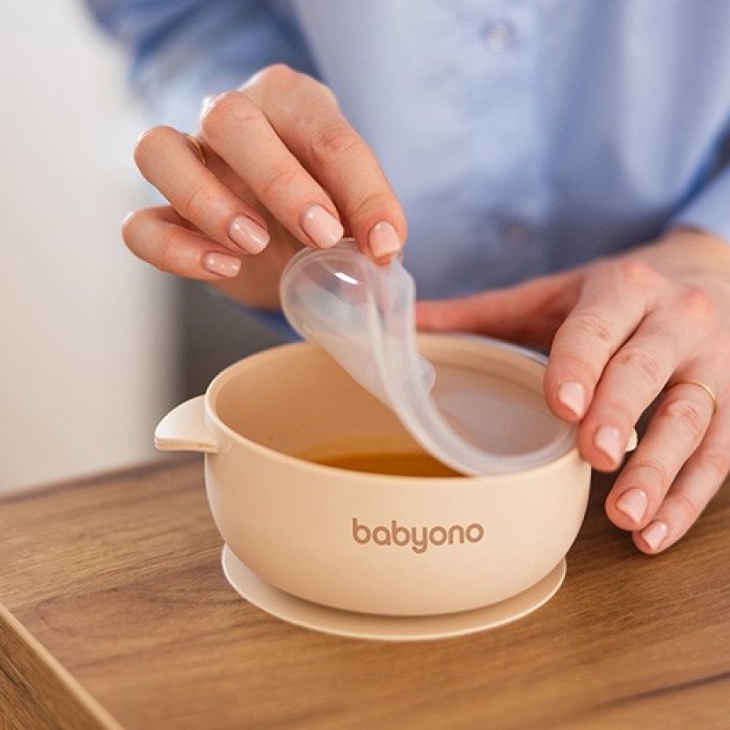 BabyOno: Μπολ σιλικόνης με λαβές, καπάκι & βάση με βεντούζα - Μπεζ