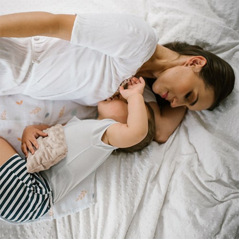 Babyono: Φυσική θερμοφόρα με κουκούτσια από κεράσια και λεβάντα για κολικούς-Beige