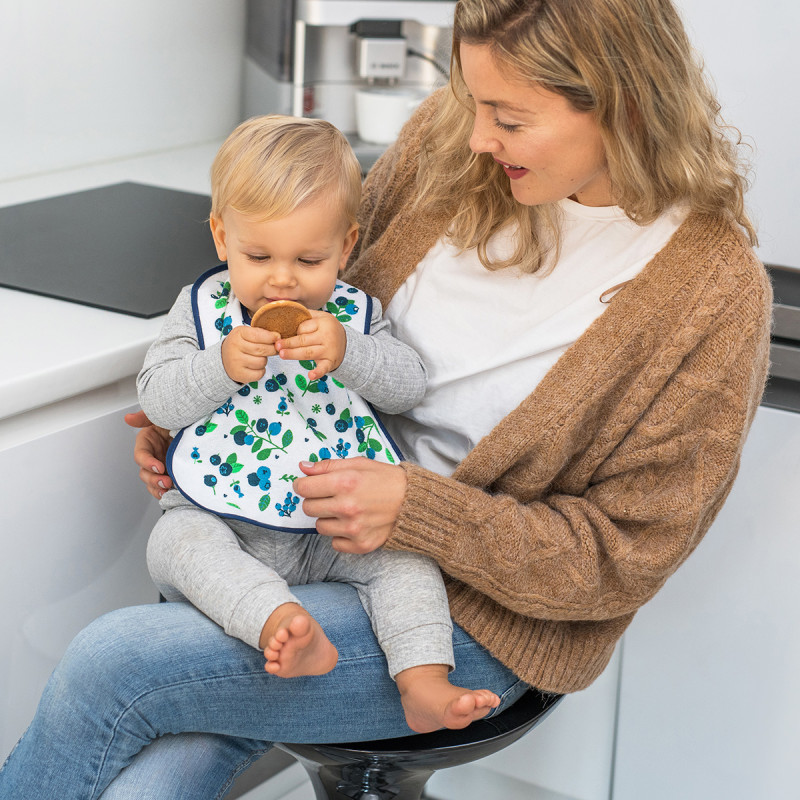 BabyOno: Σαλιάρα Βαμβακερή - Αδιάβροχη 9m+ -Σχεδόν τρώω μόνο μου!
