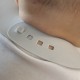 BabyOno: Σαλιάρα σιλικόνης 6m+ με θήκη περισυλλογής τροφής Μπλε
