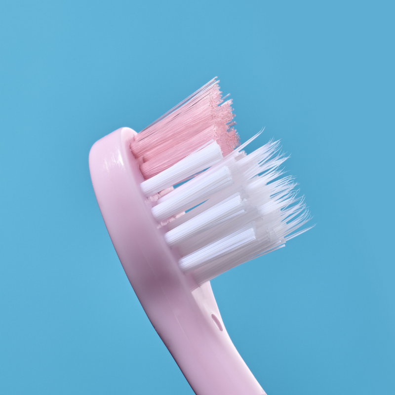 Brush-Baby:  FlossBrush Οδοντόβουρτσα και μασητικό 2 σε 1 για 0-3 ετών (Διπλή συσκευασία) -Γαλάζιο/Μπλε