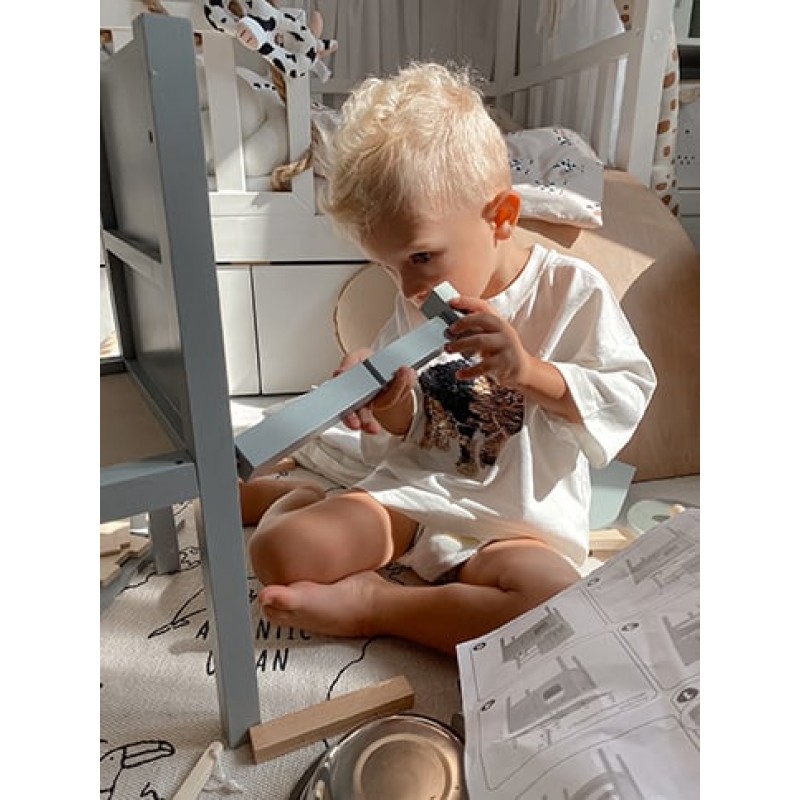 Jabadabado: Ξύλινη παιδική κουζίνα με κατσαρολικά Γκρι