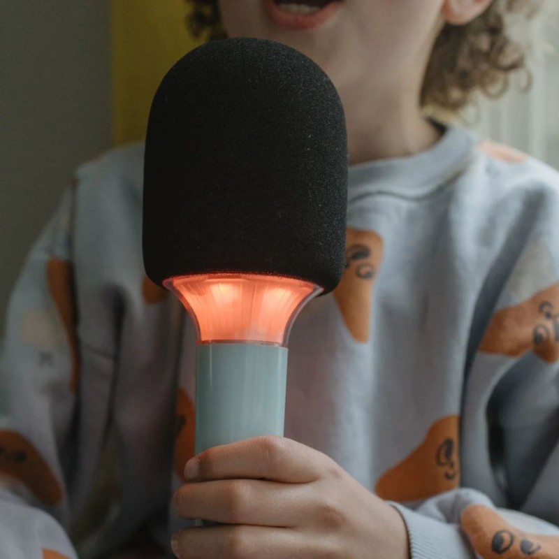 KIDYWOLF: Μικρόφωνο Karaoke επαναφορτιζόμενο με φως & bluetooth- Επιλέξτε χρώμα