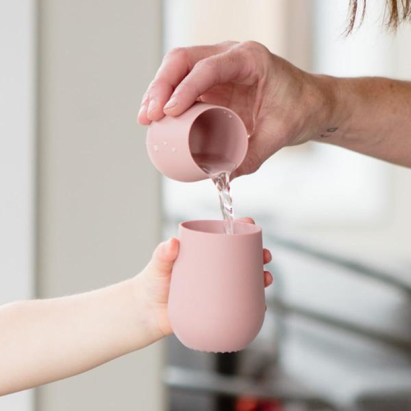Ezpz Εκπαιδευτικό ποτήρι Mini Cup Blush