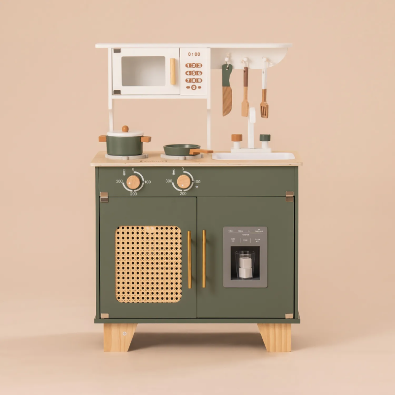 MySunshine: Ξύλινη παιδική κουζίνα με κατσαρολικά- Vintage green