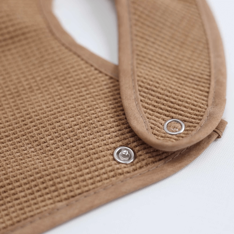 Σετ 6 Βαμβακερές Πικέ Σαλιάρες - Σοκολά -Trois Kilos Sept