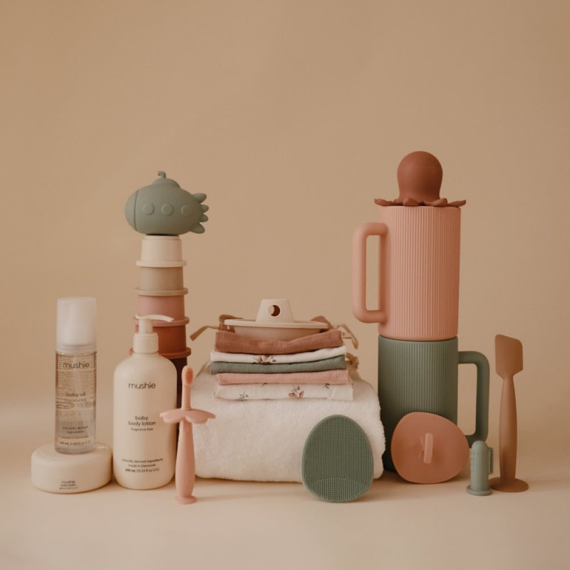 Κανάτα Σιλικόνης για το Μπάνιο Cambridge Blue - Mushie