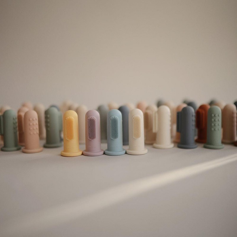 2 Βρεφικές Οδοντόβουρτσες Δακτύλου Σιλικόνης Cambridge Blue/Shifting Sand - Mushie