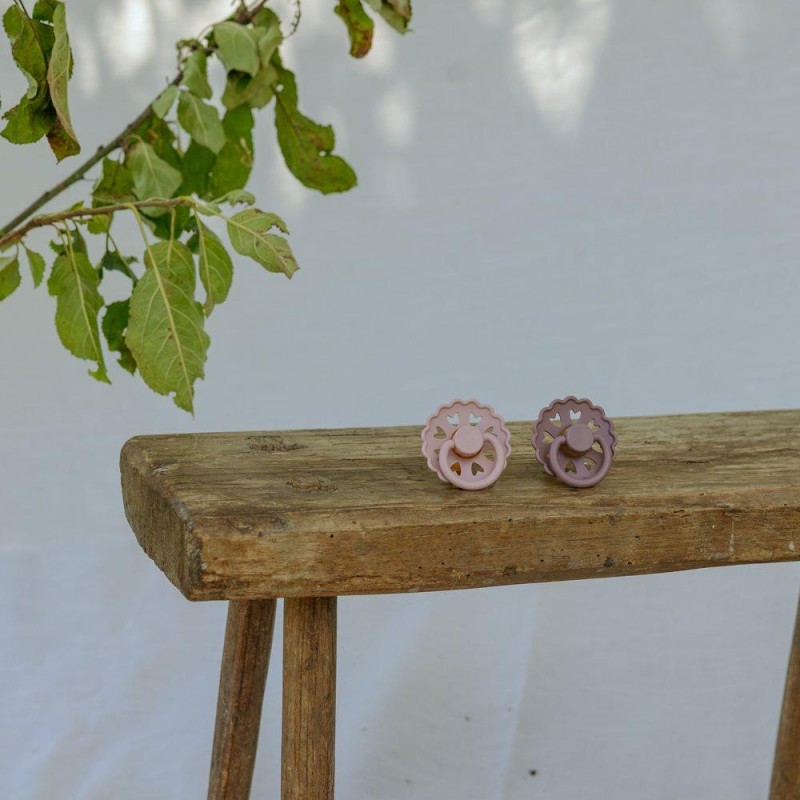 Σετ 2 Πιπίλες Latex FRIGG Fairytale Twilight Mauve/Primrose 6-18 Μηνών