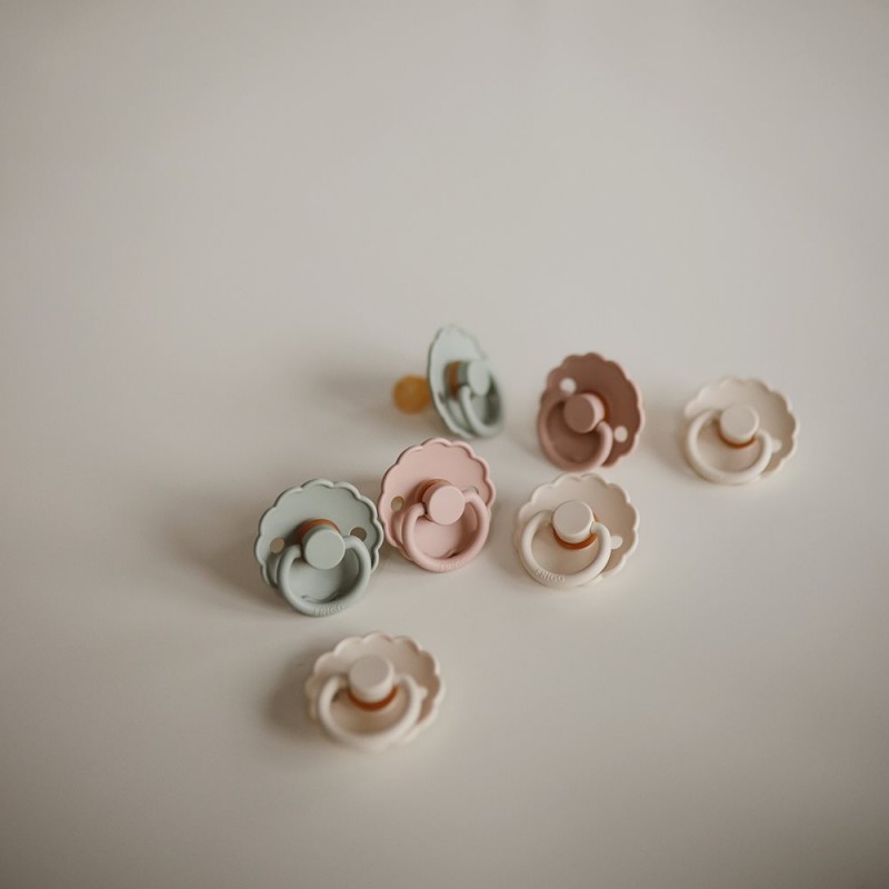 Σετ 2 Πιπίλες Latex FRIGG Daisy Desert/Cream 0-6 Μηνών